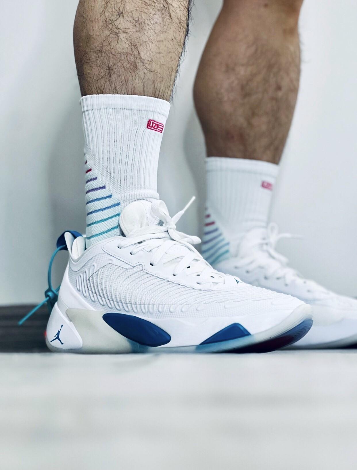 实战篮球鞋Air Jordan Luka 1白蓝配色